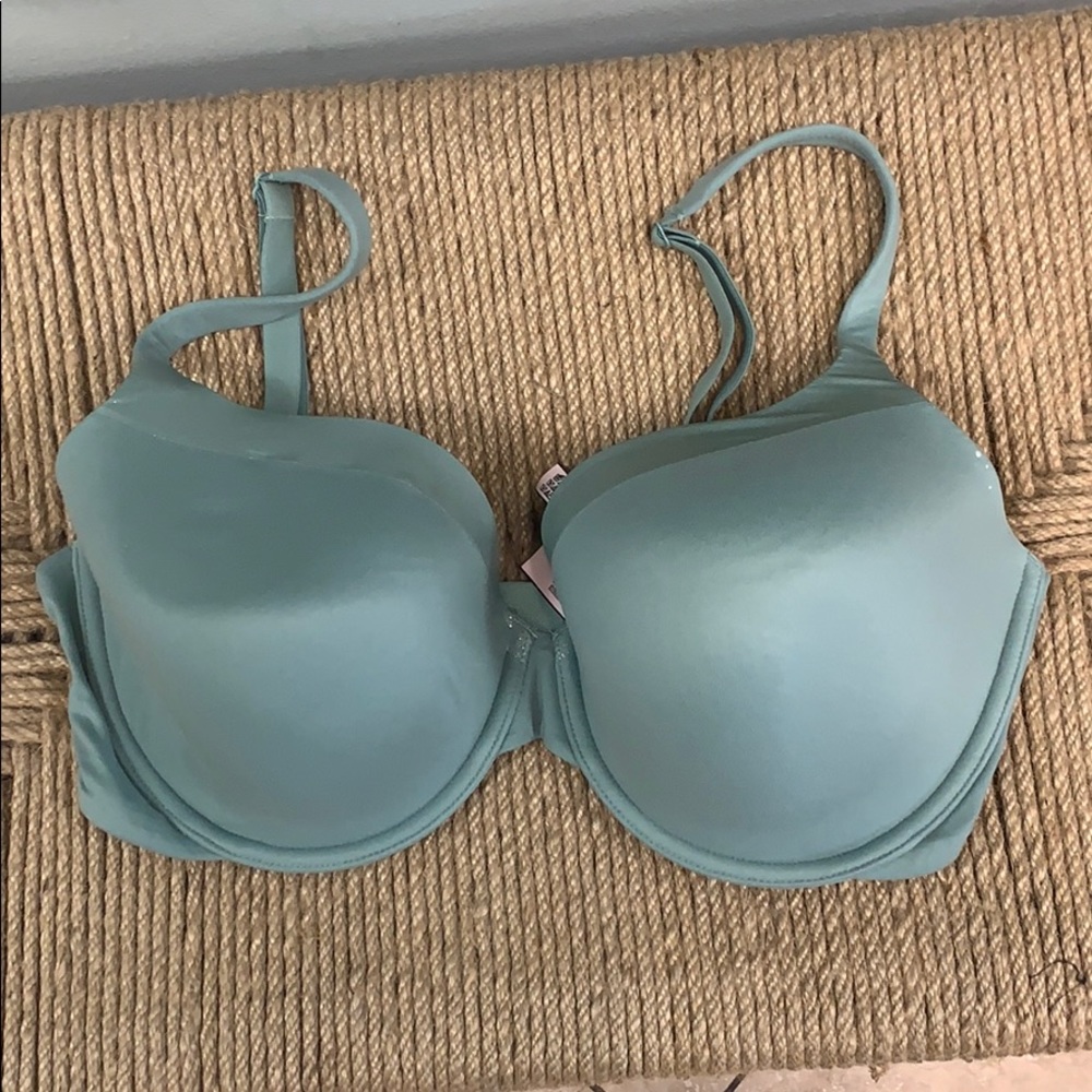 Victoria secret bra!